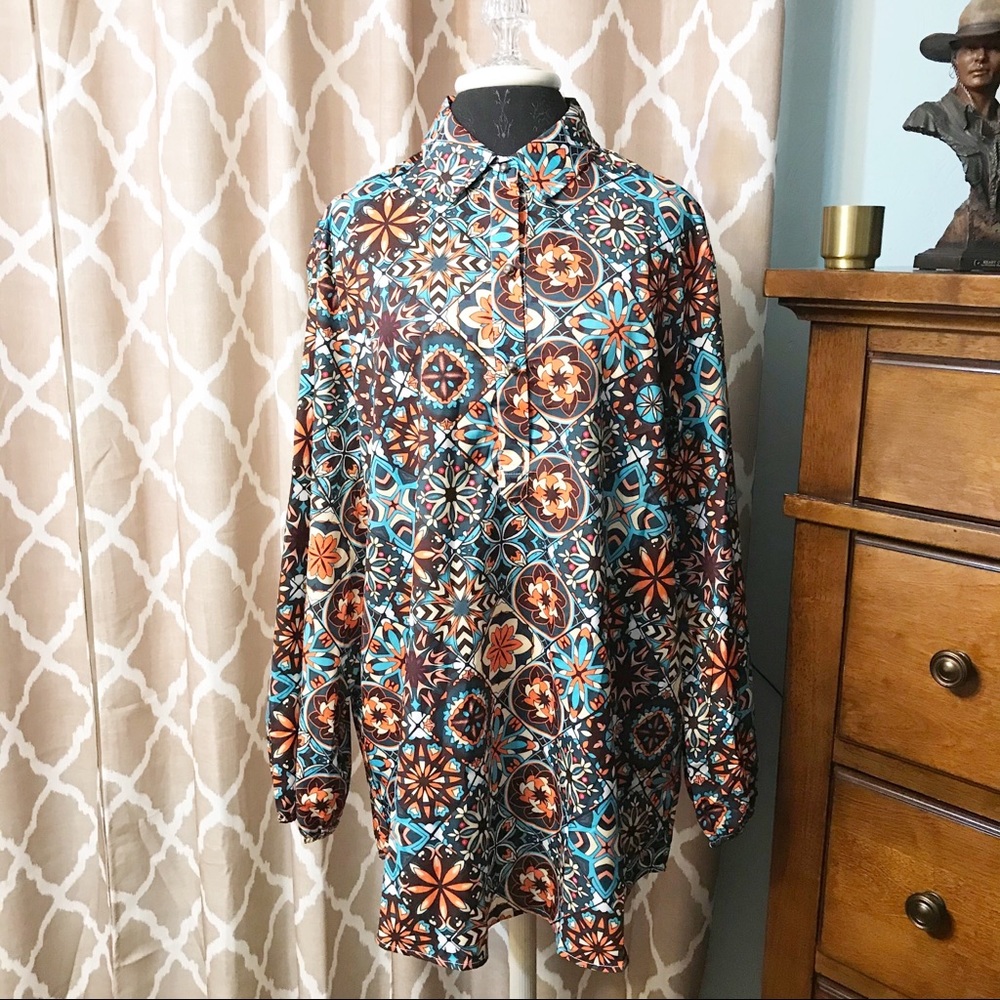 MISSLOOK ⚜️ Fun & Funky Long Sleeved Top